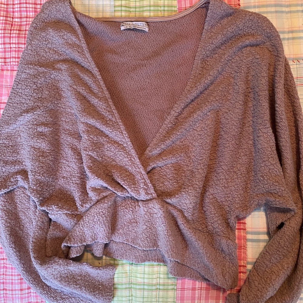 Urban outfitters v neck cozy sweater size L